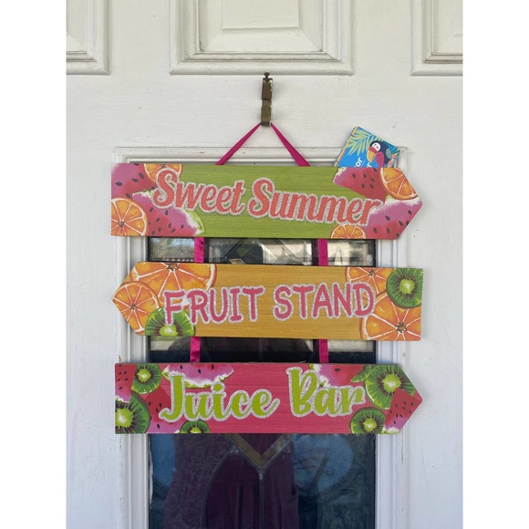 Sweet Summer Fruit Stand Juice Bar Watermelon Oranges Kiwis Hanging Sign Decor - Picture 1 of 5